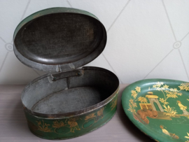 Metalen ovale koektrommel met chinoiserie decor