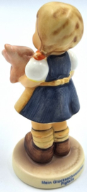 Hummel beeld 'Mein Glückssweinchen' / 'Pigtails'