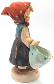 Hummel beeld 'Mother's darling'