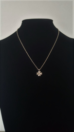Zilveren ketting met klavertje vier hanger