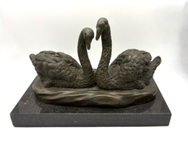 Bronzen sculptuur van 2 zwanen
