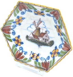 Zeshoekig Makkum sierbordje nummer ZZ51