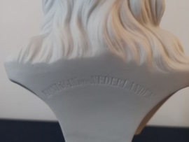 Biscuit buste van Koningin Wilhelmina