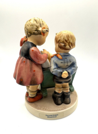 Hummel beeldje 'Blessed event' (groot)