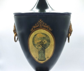 Kastanjevaas Italiaanse stijl