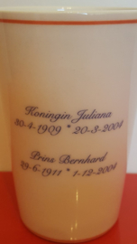 Herdenkingsbeker van Juliana en Bernard