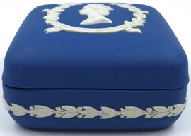 Wedgwood vierkant bakje Elisabeth Duke of Edinburgh