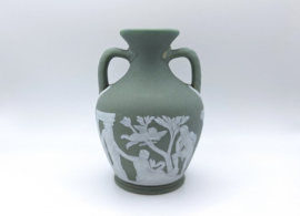 Groen Portland Wedgwood vaasje