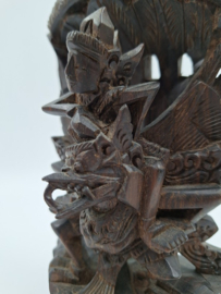 Balinees houtsnijwerk Vishnu