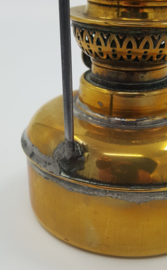 19e eeuwse petroleumlamp