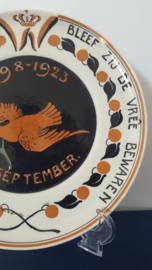 Herinneringsbord 25 jarig regeringsjubileum koningin Wilhelmina