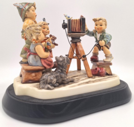 Hummel beeld 'Der Meisterfotograf / Picture perfect'