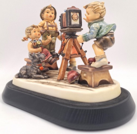 Hummel beeld 'Der Meisterfotograf / Picture perfect'