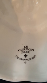 Le Cordon Blue puddingvorm met worteldecoratie