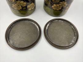 2 vintage blikken met chinoiserie decor