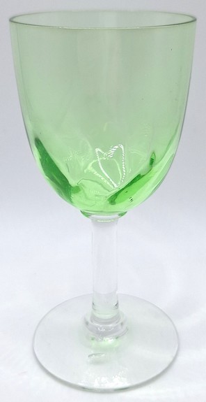 Vier uranium glaasjes