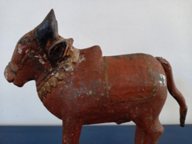 Houten Nandi stier