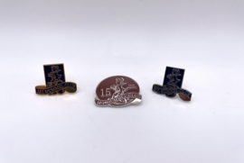 3 Hummel Club broches