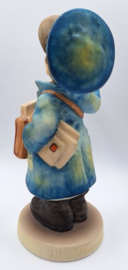 Hummel beeldje 'Eilbote / Postman', postbode