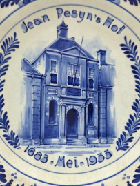 Delfts blauw bord 'Jean Pesyn’s Hof'