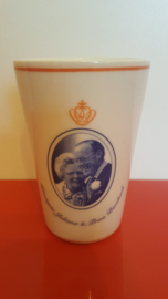Herdenkingsbeker van Juliana en Bernard