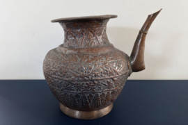 Koperen waterkan "lota"