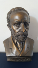 Gipsen gebronsde buste van Tsjaikovski
