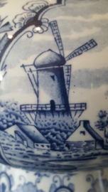 Delfts blauwe vaas met molens en schepen - December 507