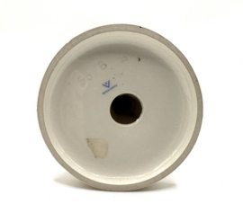 Hummel beeldje 'Out of danger' (groot)