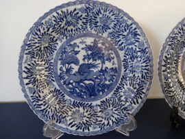2 Mosa borden met Chinees decor
