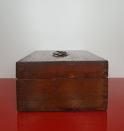 Houten kistje met messing beslag