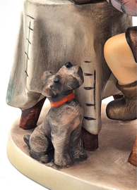 Hummel beeldje 'Little Bookkeeper'