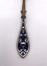 Russische serveerlepel met emaille