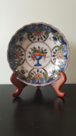 Makkum sierbordje met fruitschaal nummer BG 13