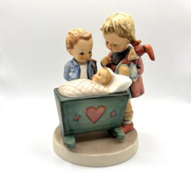 Hummel beeldje 'Blessed event' (groot)