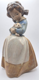 Lladro meisje met konijn