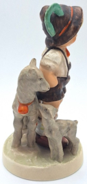 Hummel 'Ziegenbub' / 'Little Goat Herder' 200/0