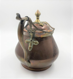 Art nouveau theepot met disteldecor