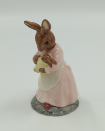 Royal Doulton - Bunnykins Mother and baby