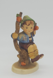 Hummel beeldje 'Herbst / Apple Tree Boy' (klein)