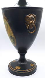 Kastanjevaas Italiaanse stijl