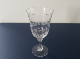 Geëtst wijnglas "Souvenir de la fête"