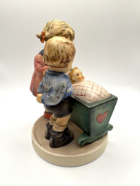 Hummel beeldje 'Blessed event' (groot)