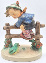 Hummel 'Retreat to safety' 201/1 (groot)