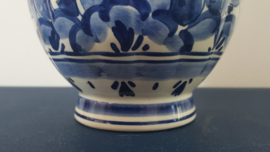 Delfts blauwe dekselpot nummer 245