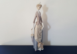 Lladro, dame met chihuahua