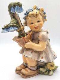 Hummel beeldje 'Ein Geschenk für Dich / Garden gift'