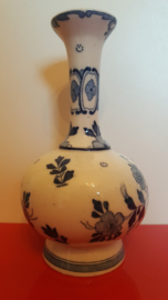 Set Delfts blauwe vazen met molen en schepen