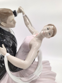 Lladro, Elegante Foxtrot #8638