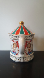Sadler theepot - Edwardian entertainments circus